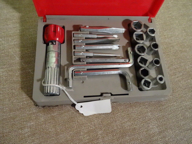 lot 50 image: Land O Lakes Tool Set Vintage