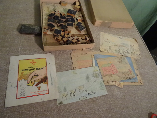 lot 57 image: 1920s Vintage Kids Rubber Stamp Set