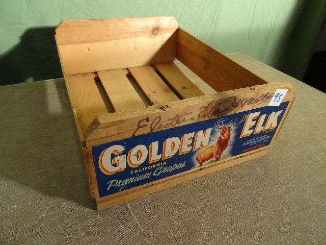lot 95 image: Golden Elk Fruit Crate