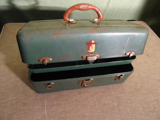 lot 110 image: Hiawatha Metal Tool Box