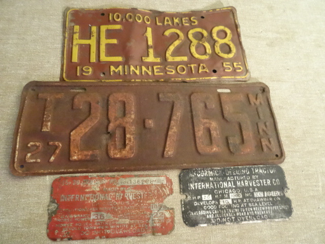 lot 149 image: I H Tractor Plates Vintage  Vehicle Plates