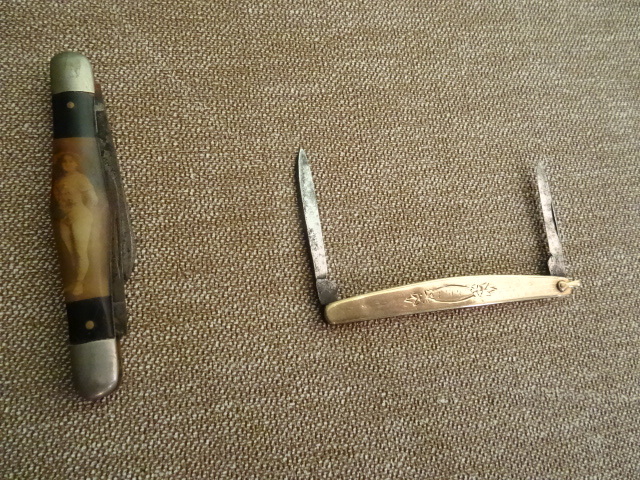 lot 156 image: Gold Plated Wastenholm Pen Knife.
