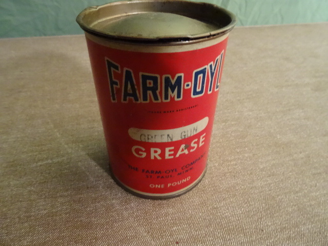 lot 193 image: Vintage Grease Can Full