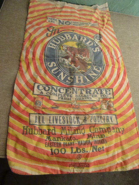 lot 207 image: Vintage Hubbards Sunshine Feed Sack