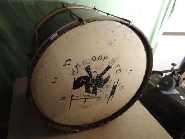 lot 224 image: 1923 Vintage Drum.