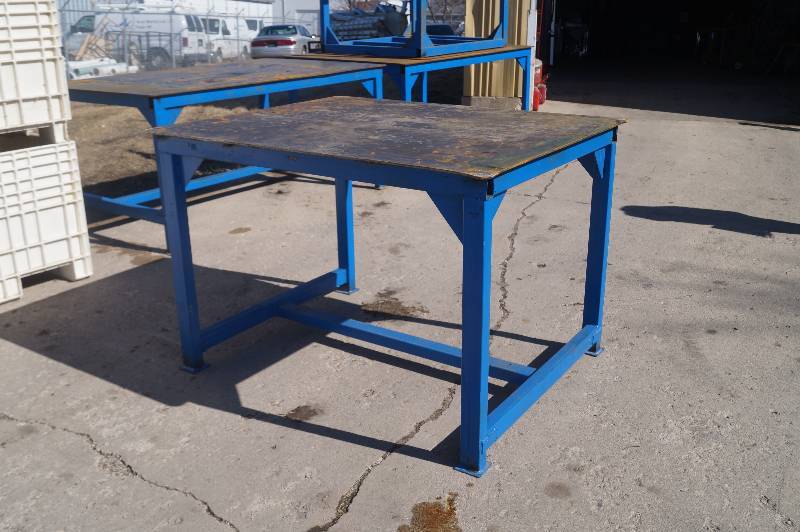 lot 18 image: Welding Bench
