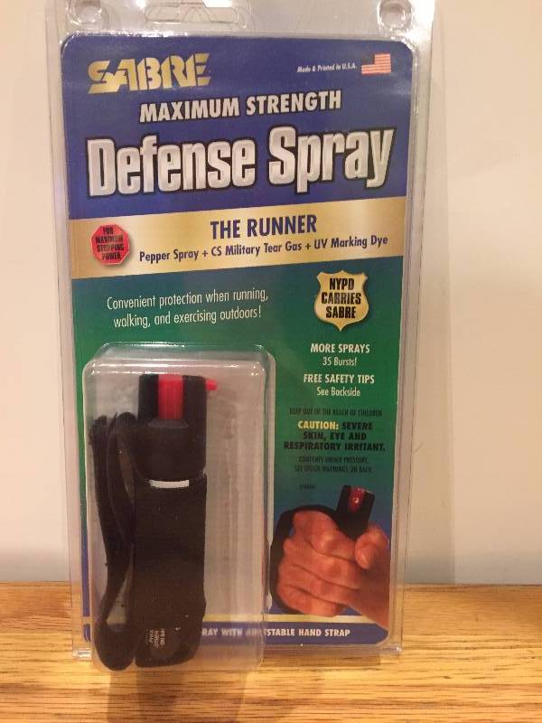 lot 22 image: Sabre - The Runner - Pepper Spray