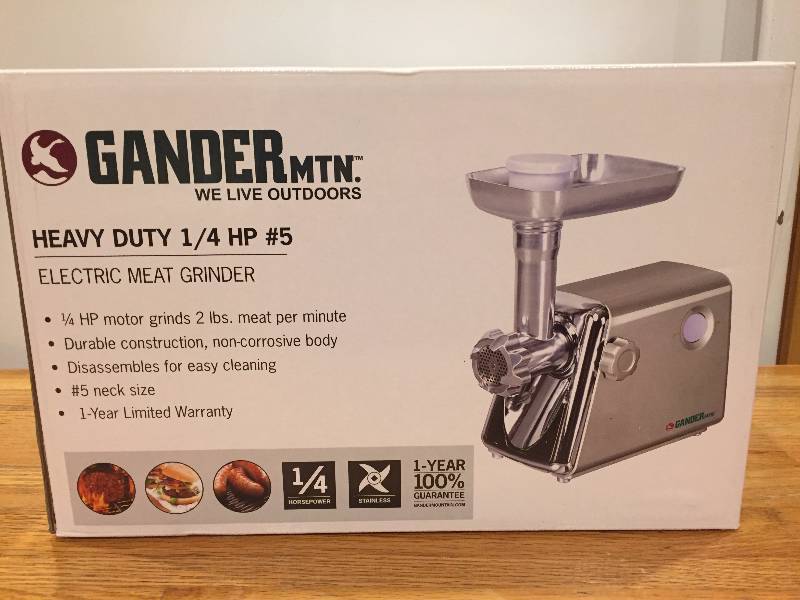 lot 35 image: Gander Moutain - Heavy Duty 14HP Meat Grinder