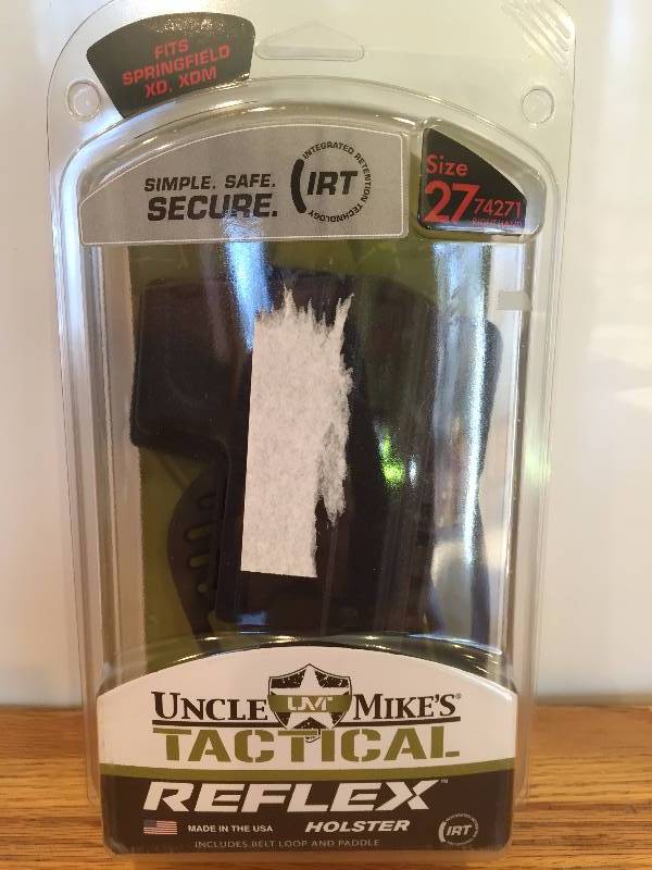 lot 62 image: Uncle Mikes - Tactical Reflex Holser
