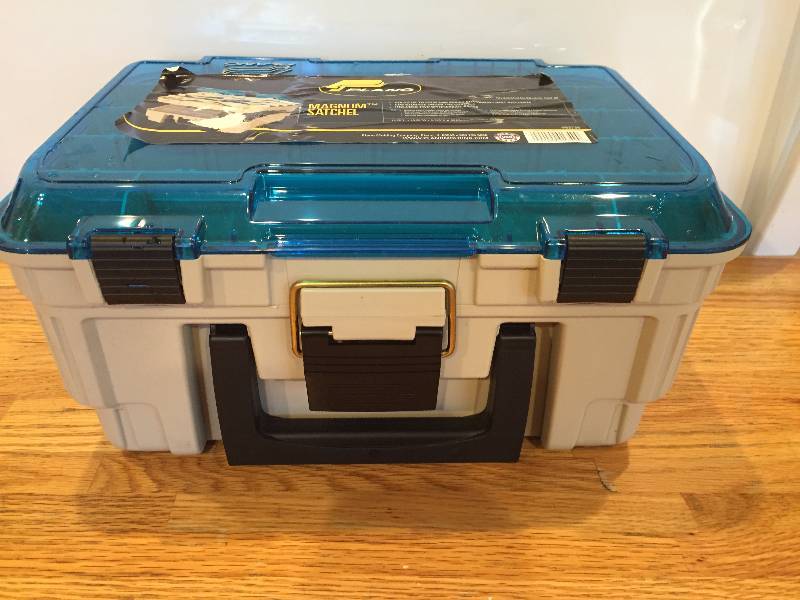 lot 69 image: Plano Tackle Box