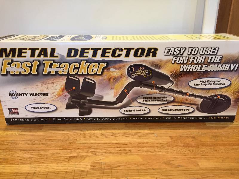 lot 77 image: Bounty Hunter - Fast Tracker Metal Detector