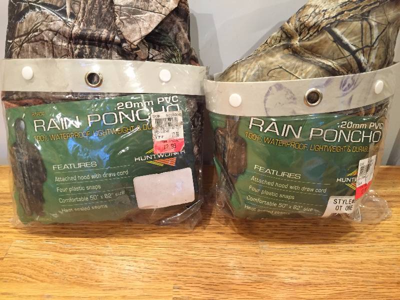 lot 83 image: Huntsworth Rain Poncho