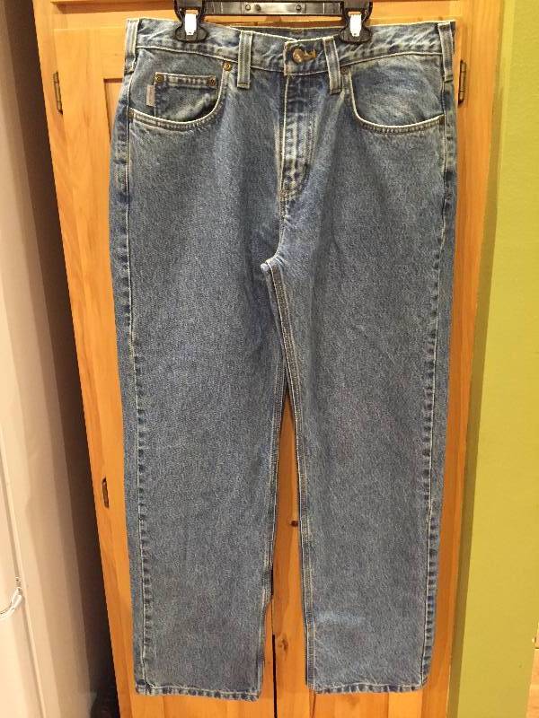 lot 86 image: Carhartt - Jeans Size 34 x 30
