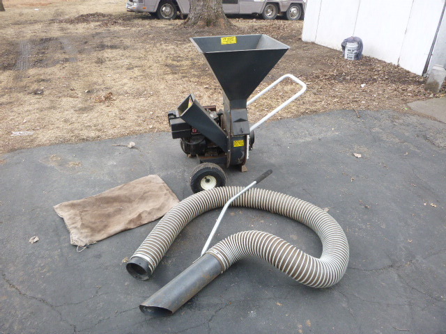 Deurr Yard Clean-Up