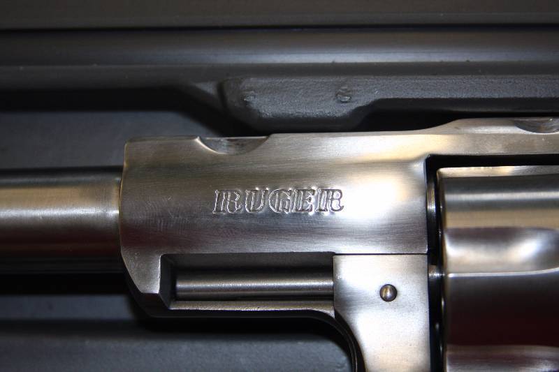 Ruger Super Red Hawk w Laser Grip