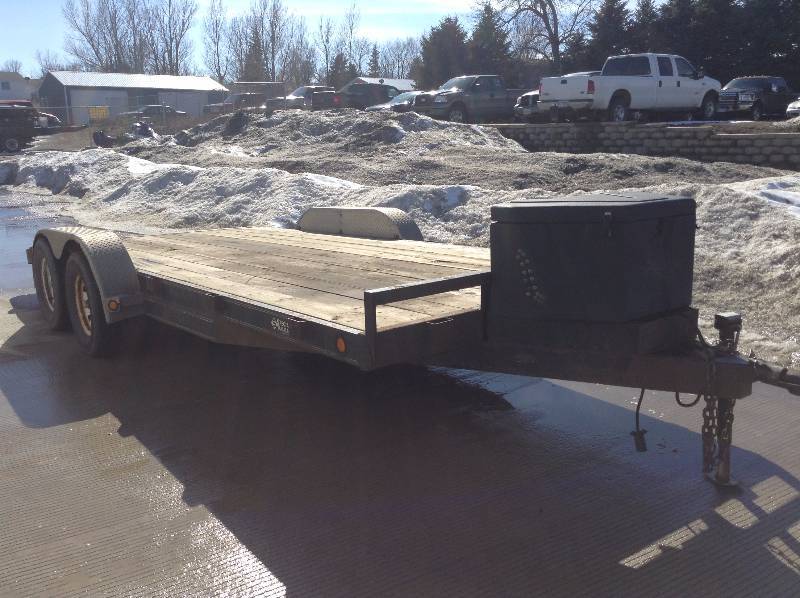 05 Car Trailer