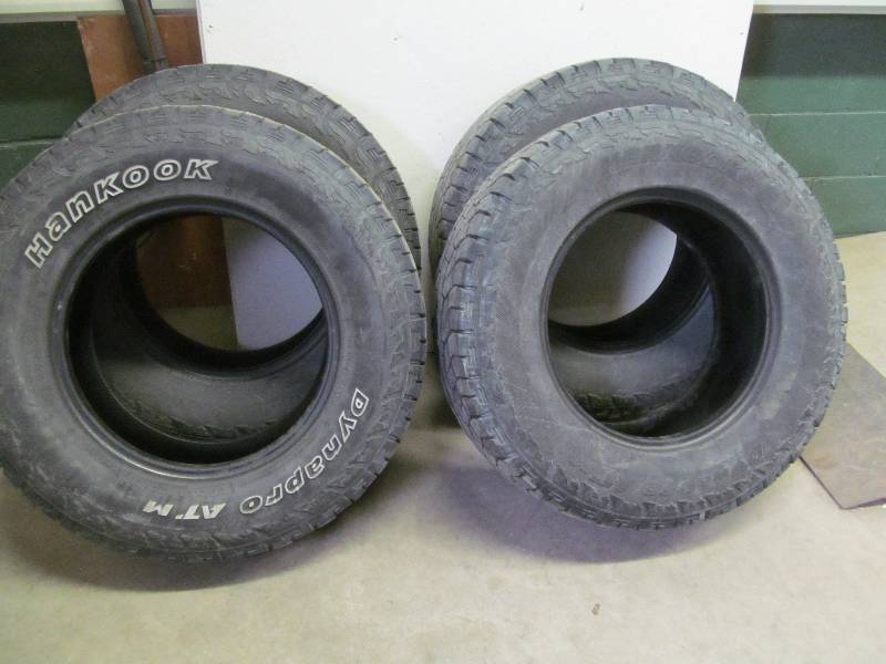 lot 32 image: Hankook tires