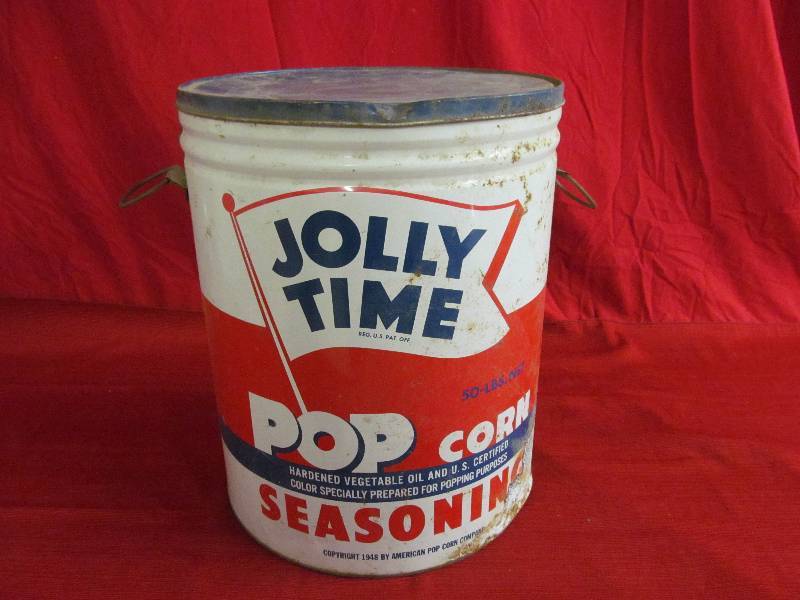 lot 76 image: vintage Jolly Time Tin