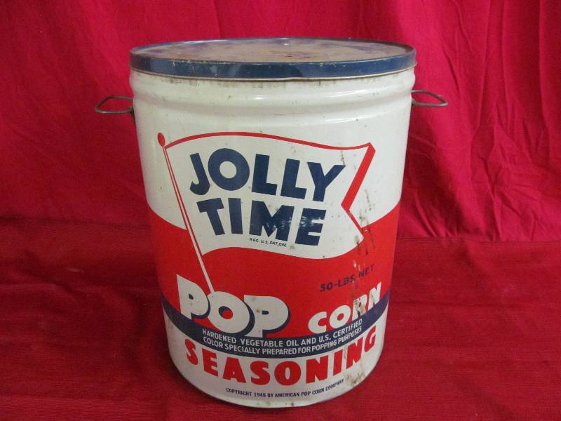 lot 85 image: vintage Jolly Time Tin