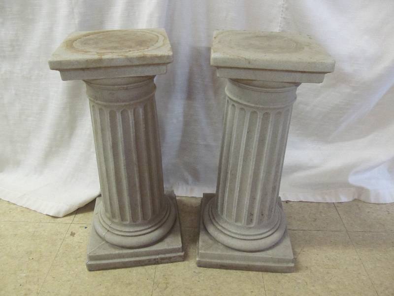 lot 96 image: plant stand