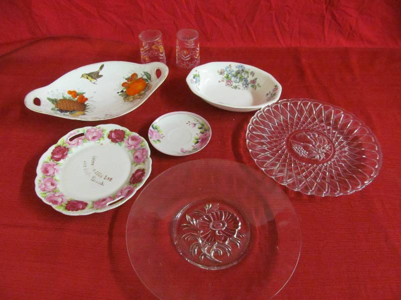 lot 183 image: glassware