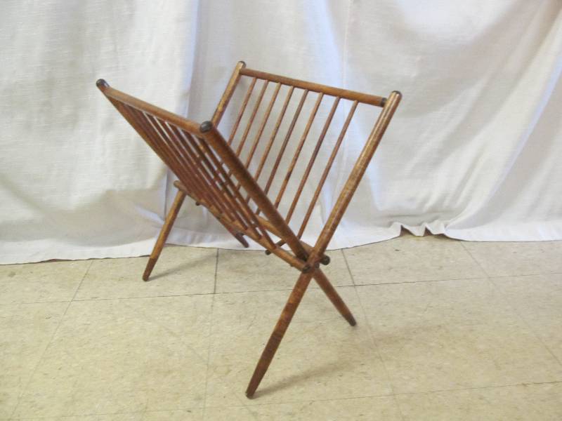 lot 195 image: vintage knitting rack