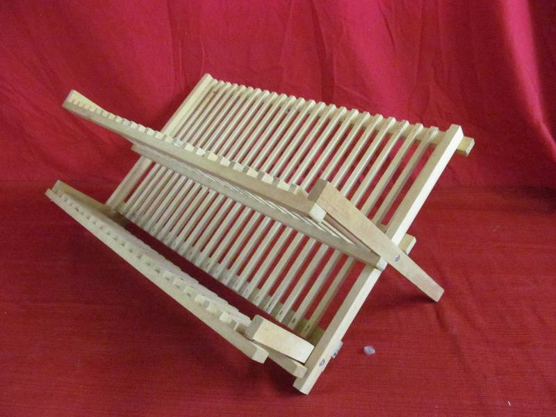 lot 212 image: Drying Rack