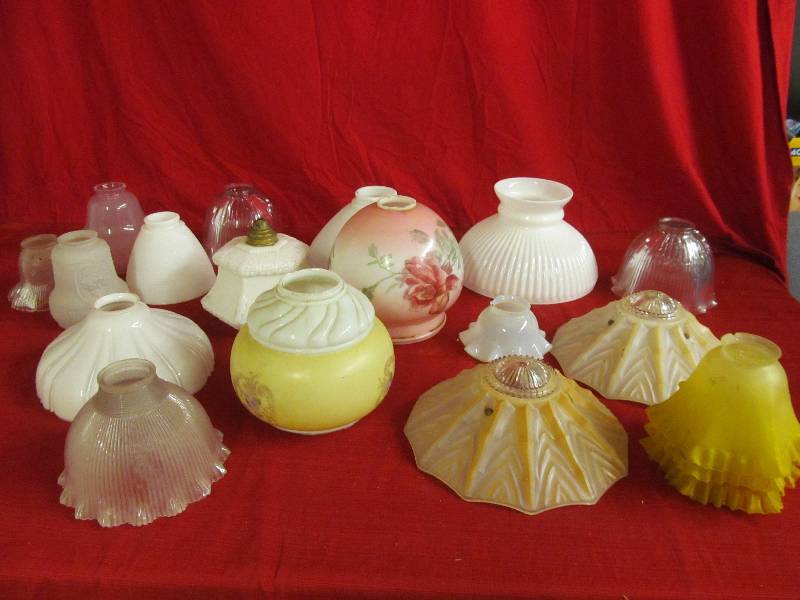 lot 213 image: Lamp Shades