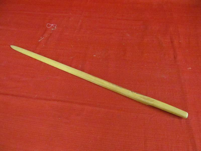 lot 220 image: Lefse Stick