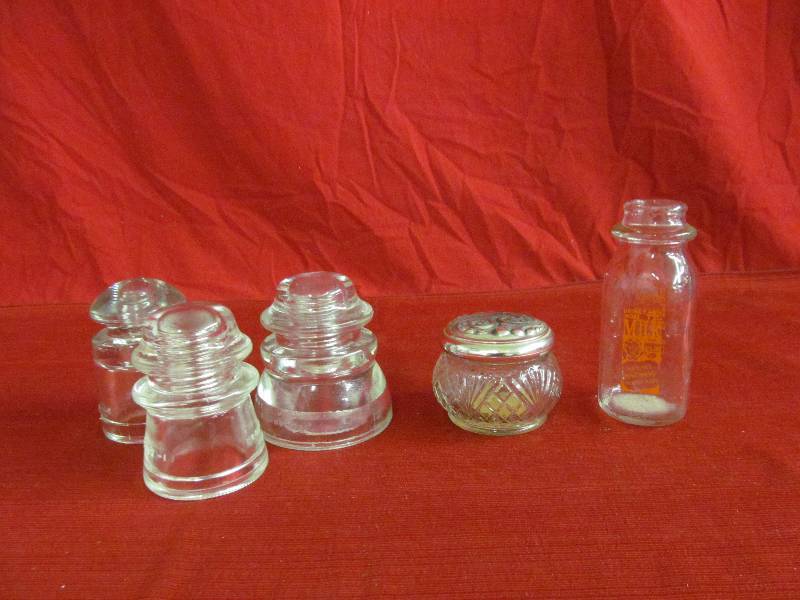 lot 238 image: Insulators