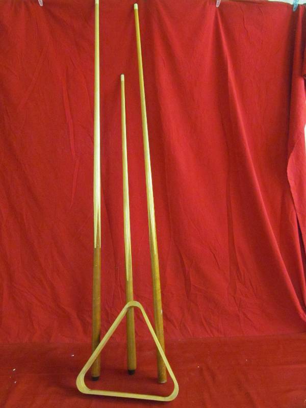 lot 61 image: cue sticks