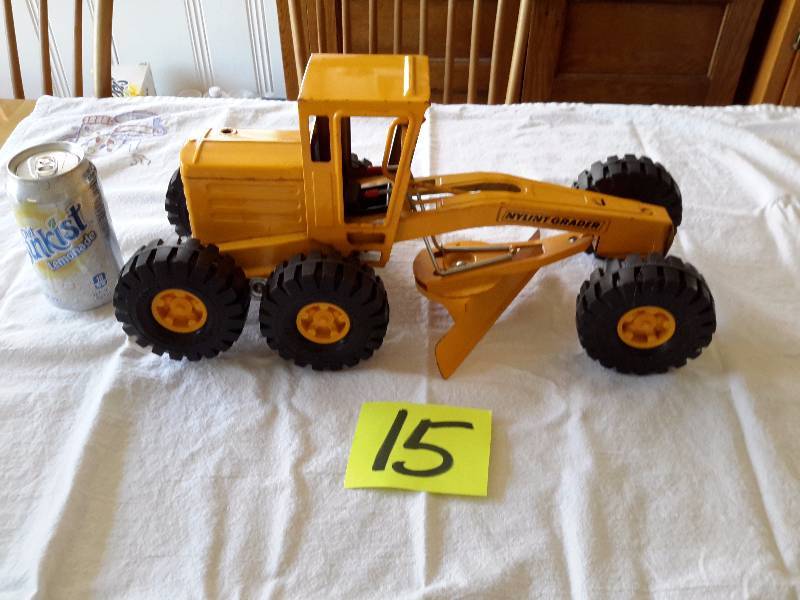 TONKA Road Grader