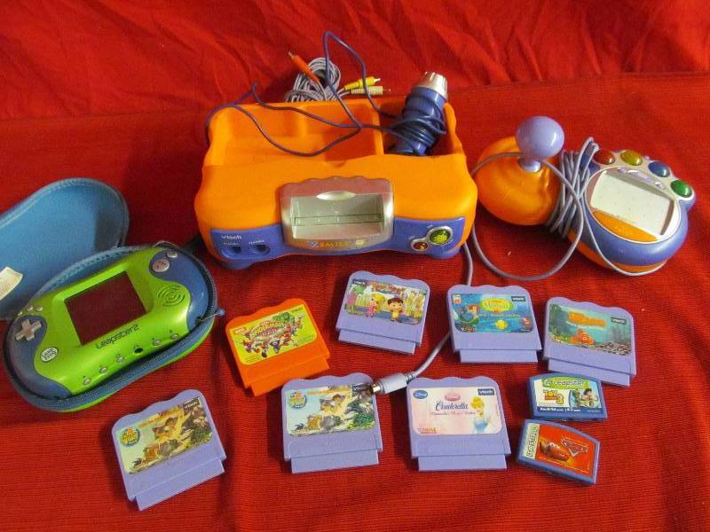 lot 14 image: Learning Toy