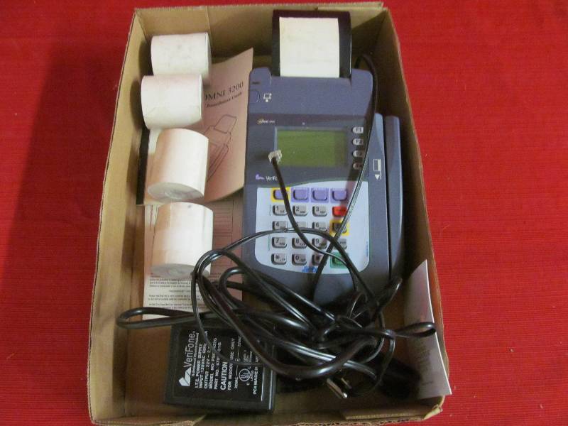 lot 54 image: Veri Fone