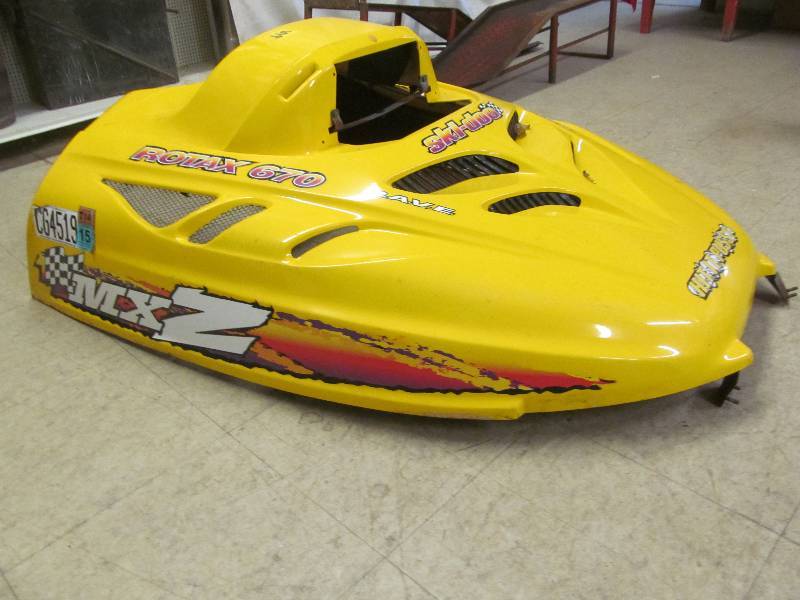 lot 66 image: Ski-doo Hood