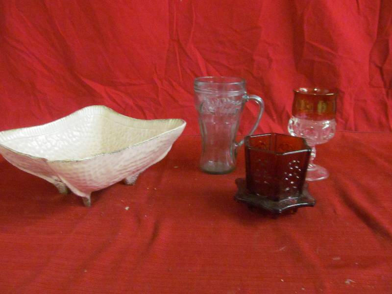 lot 98 image: Coca Cola Glass
