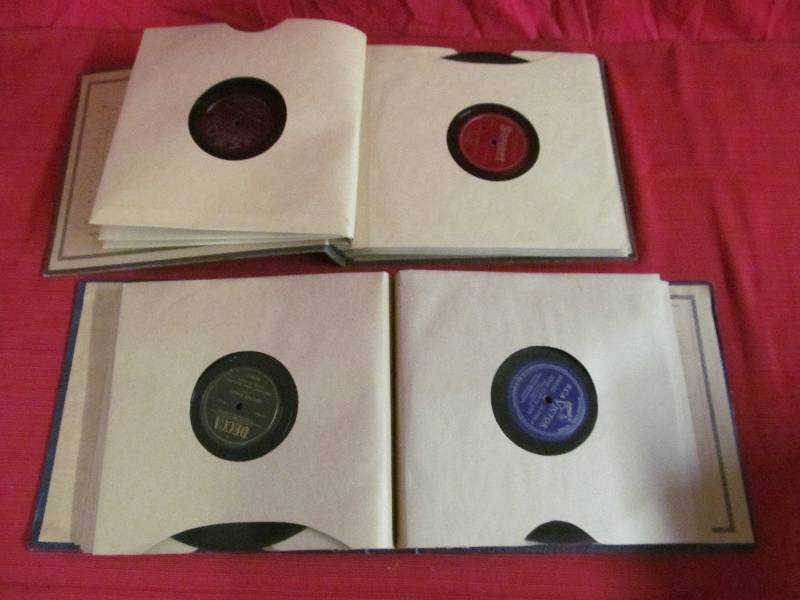 lot 126 image: Albums