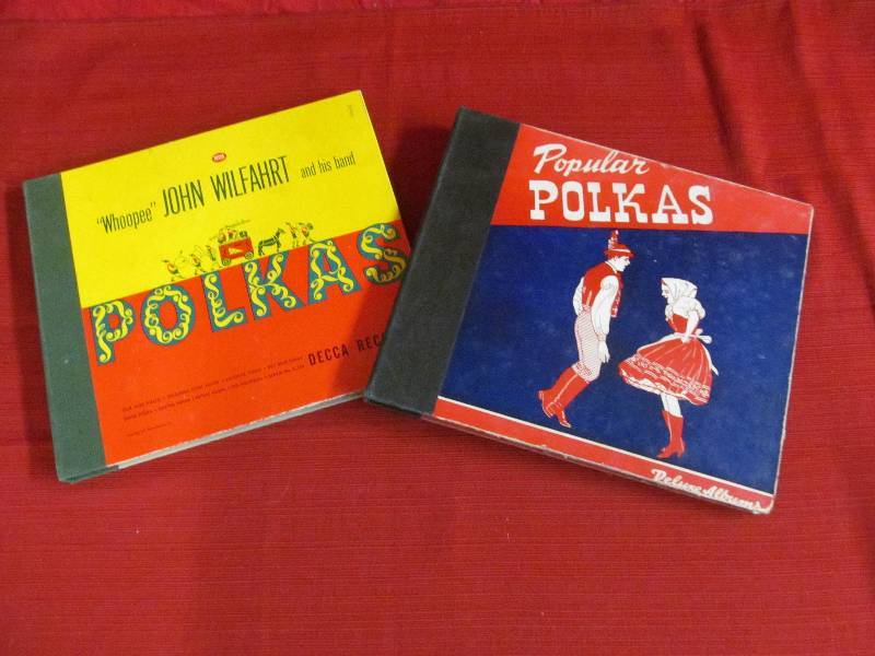 lot 127 image: Albums