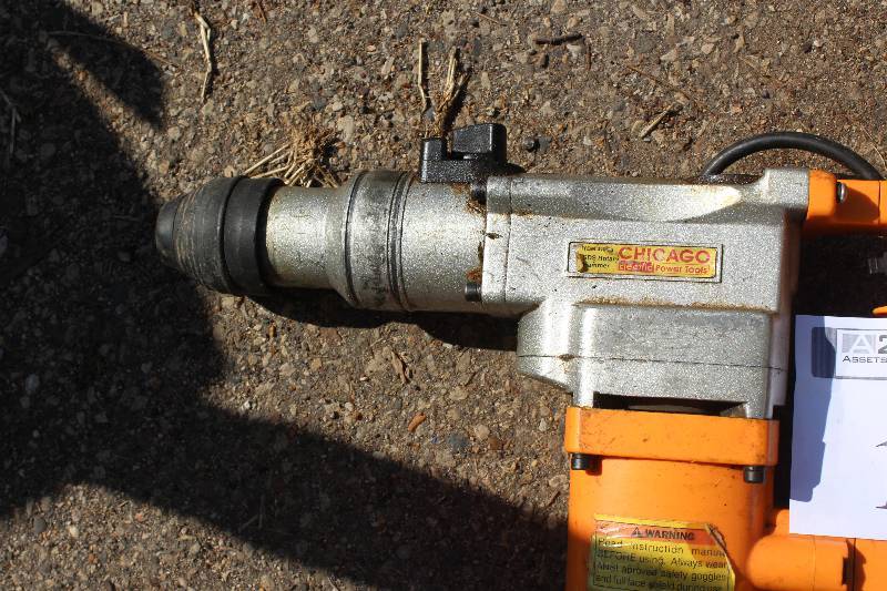 lot 1 image: Chicago Tools Electric SDS Rotary Hammer