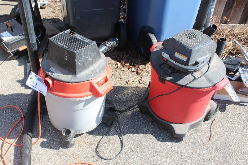 lot 22 image: Lot of (2) Wet Dry Vac