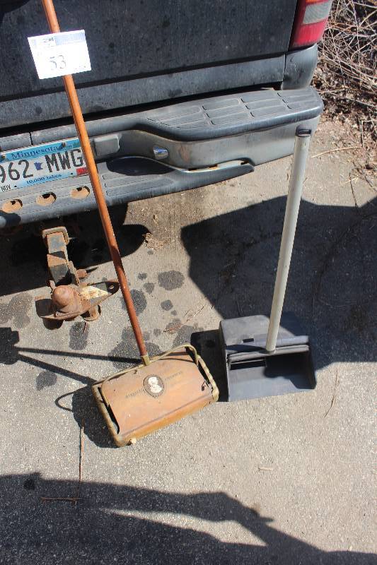 lot 53 image: Lot of (2) Including Floor Sweep, Trash Basket