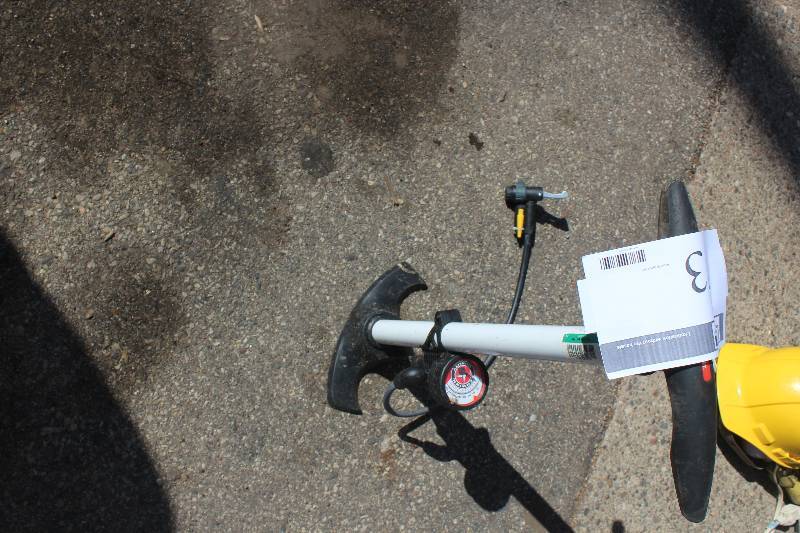 lot 73 image: Bike Air Pump