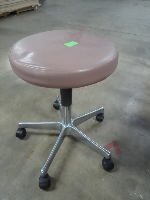 Doctors adjustable height exam stool
