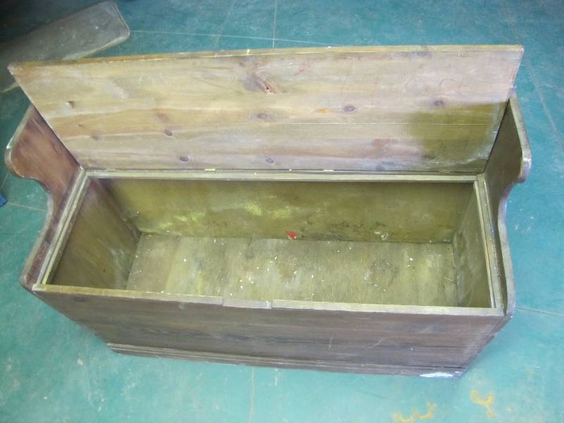 Wooden Toy Box  Entry Seat