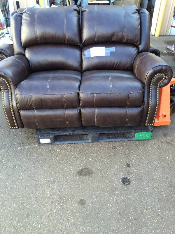 lot 5 image: Berkline Leather Reclining loveseat