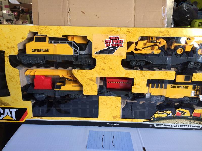 lot 11 image: CAT Construction Express Train
