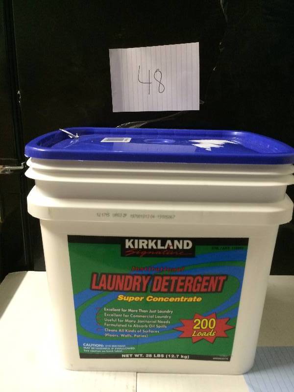 lot 48 image: Kirkland Laundry Detergent 200 loads