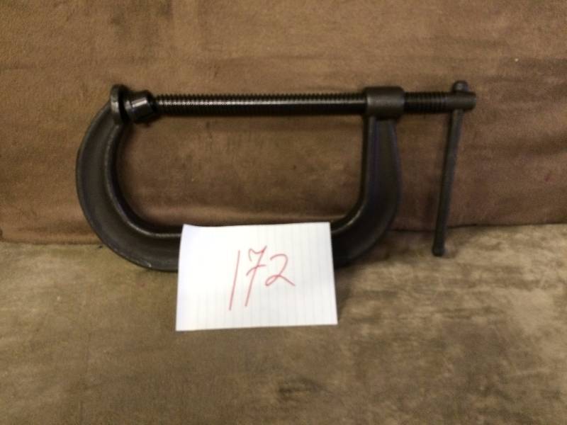lot 172 image: 8 Wilton 400 series c-clamp Black spindle