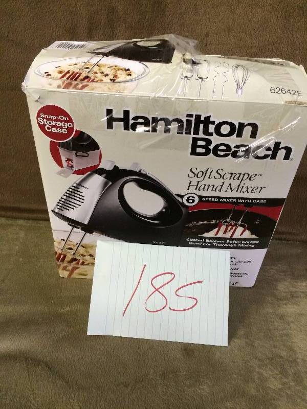 lot 185 image: Hamilton Beach Soft Scrape hand mixer open box tested works