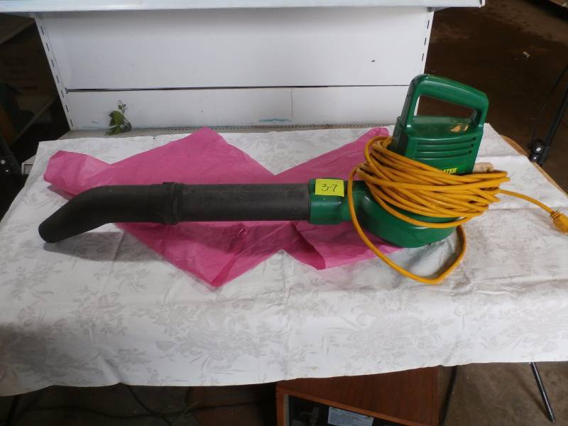 leaf blower with 50 ft extention cord.